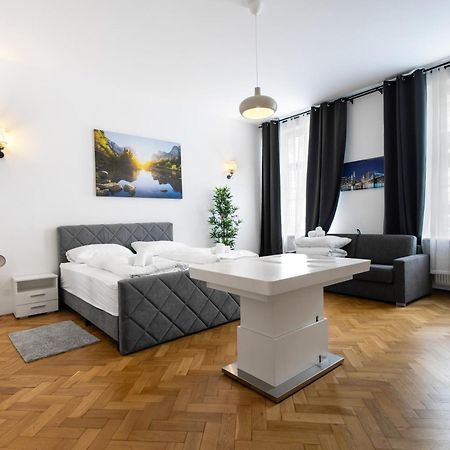 Apartments 4 You Red Star 8 Vienna Luaran gambar